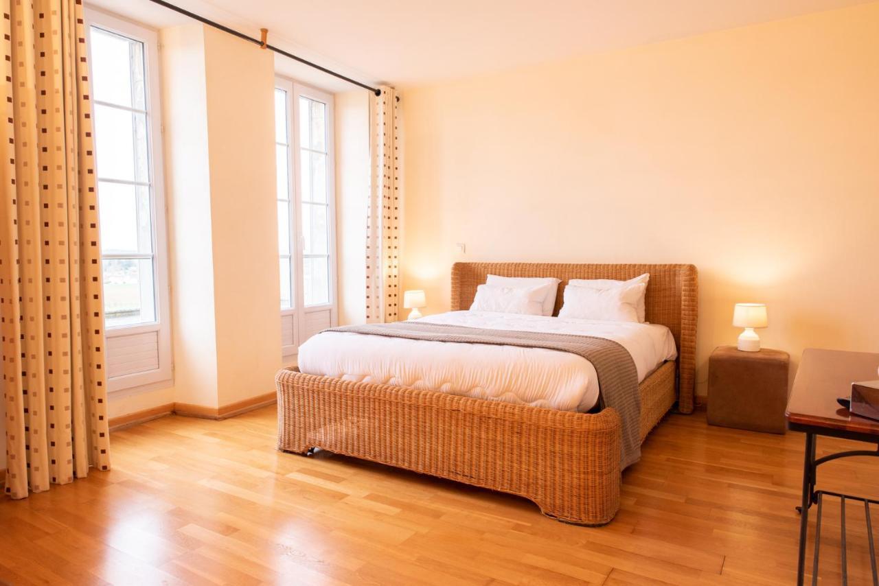 Hotel Bellevue Puy-lʼÉvêque Bagian luar foto